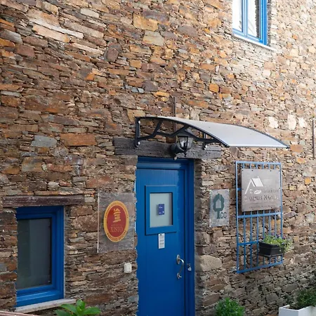 Campus Natura Couette-café 3*