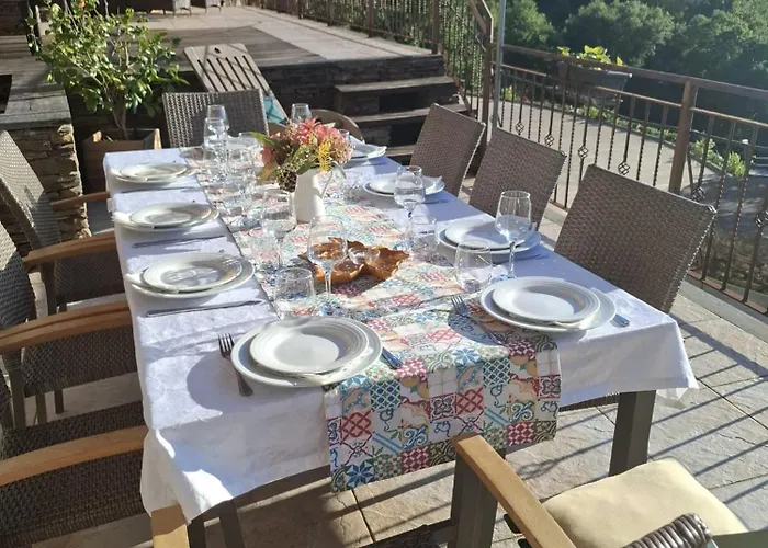 Campus Natura 3* أرغانيل