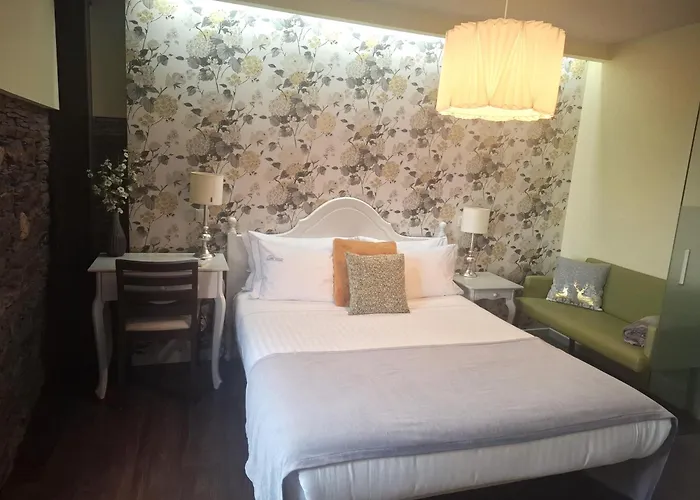 Campus Natura فندق مبيت وإفطار أرغانيل